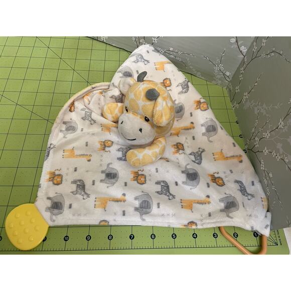 Modern Baby Giraffe Baby Lovey Security Blanket Rattle Teething Rings White Tan - Picture 9 of 10